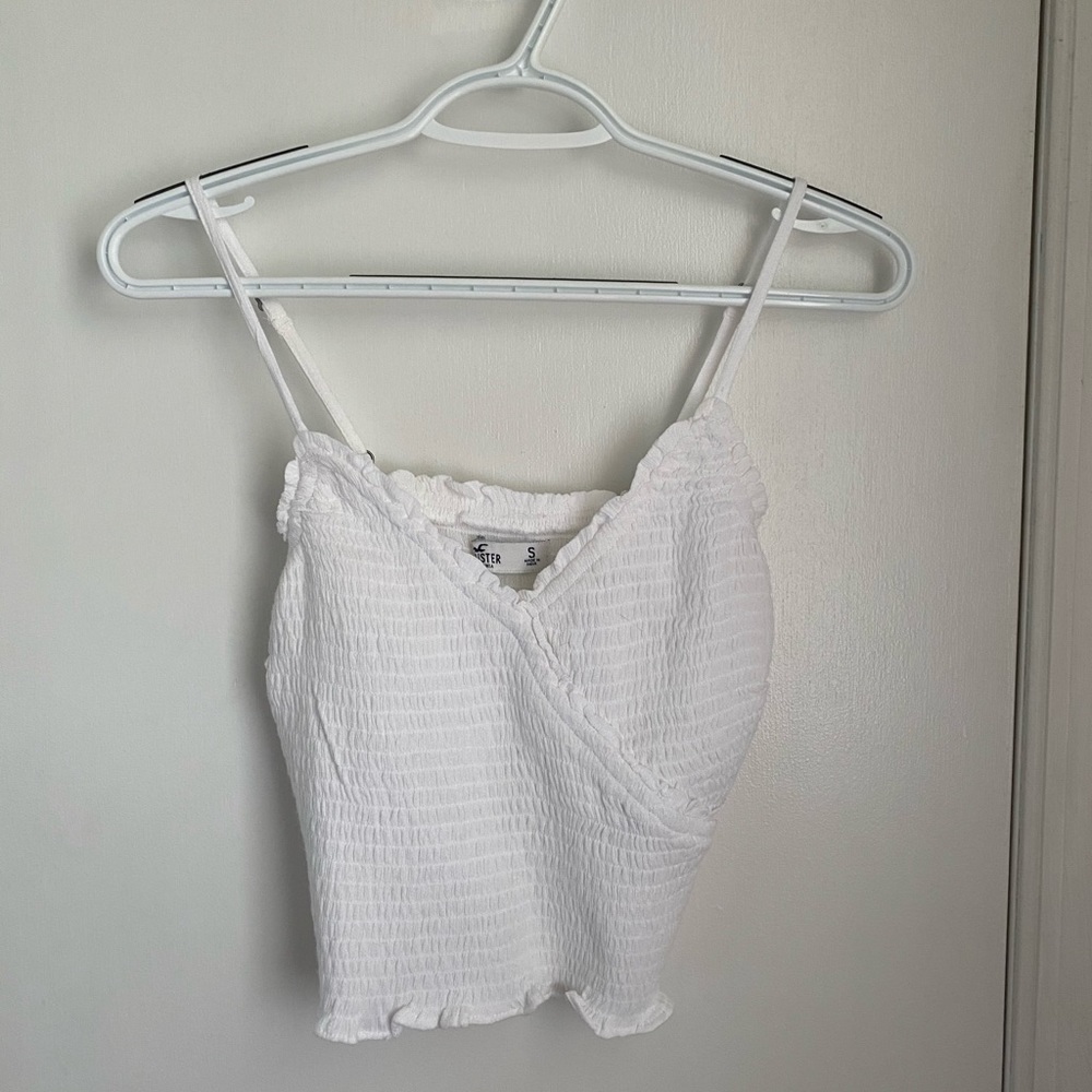 crop tank- hollister